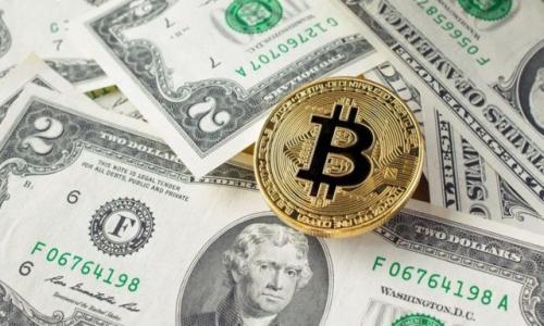   
使用比特币钱包充币的完整指南  

比特币, 钱包, 充币, 加密货币/guanjianci  

比特币（Bitcoin）作为一种重要的加密货币，自2009年首次推出以来，便吸引了全球数以万计的用户关注与使用。而在使用比特币的过程中，充币的过程成为了许多新手用户面临的第一道门槛。充币，亦即向钱包中存入比特币，虽然操作相对简单，但在不同类型和品牌的钱包中，具体操作方法可能会有所不同。本篇文章将着重指导用户如何正确、安全地向选择的钱包中充币，并提供相应的步骤和注意事项。

首先，我们来了解一下什么是比特币钱包。比特币钱包是一种软件或者硬件工具，用于存储用户的私钥（用于证明对比特币的所有权）以及交易记录。比特币钱包可以分为热钱包和冷钱包两种类型，热钱包通常是在线存储，方便用户随时交易，而冷钱包则是离线存储，更加安全，适合长时间保存比特币。

比特币钱包的类型
在开始充币之前，了解不同类型的比特币钱包是非常必要的。常见的比特币钱包包括： 
ul
listrong热钱包：/strong一般是指在线钱包，用户可以通过网页或APP随时存取比特币。例子有Coinbase、BlockFi等。这种钱包方便用户交易，但安全性相对较低，容易受到黑客攻击。/li
listrong冷钱包：/strong指的是离线存储比特币的实体设备，例如硬件钱包（如Ledger、Trezor）或者纸钱包。这种钱包一般更安全，适合长期保存比特币。/li
listrong桌面钱包：/strong用户可以下载到计算机上的钱包，有较好的安全性，但受限于设备的安全性。例子有Exodus、Electrum等。/li
listrong移动钱包：/strong一般是针对手机的应用程序，方便随时随地进行交易，虽然灵活，但在设备丢失时存在风险。/li
listrong纸钱包：/strong一种简单的方式，通过打印出私钥和地址，离线保存，比特币不会被网络攻击威胁。/li
/ul
  
比特币充币的准备
在对钱包类型有了足够理解之后，我们需要准备一些东西来开账户，并且为充币做准备。以下步骤可帮助用户顺利完成比特币充币过程：
ol
listrong选择一个比特币钱包：/strong根据个人需求选择合适的钱包类型，下载或购买相应钱包。/li
listrong注册并设置账户：/strong若是热钱包，需根据步骤完成账户注册并设置强密码，确保安全性。/li
listrong验证身份：/strong部分平台要求身份验证，用户需提供相关身份证明，以符合反洗钱（AML）和了解客户（KYC）政策。/li
listrong获取钱包地址：/strong完成注册后，用户将得到一个比特币地址，这是将比特币发送到用户钱包的地址。/li
/ol

如何充币到比特币钱包
接下来，我们详细介绍如何将比特币充入到钱包中。充币的步骤如下：
ol
listrong获取您的钱包地址：/strong进入钱包界面，找到“接收”或“充值”选项，系统会显示用户的比特币地址。记得使用对应网络的地址进行充币。/li
listrong从交易所或其他钱包发送比特币：/strong如果准备将比特币充入钱包，通常需要一个已经持有比特币的交易所或钱包账户。在此处选择发送，输入目标地址（即刚才获取的地址），然后输入要转账的比特币数量。/li
listrong确认交易：/strong复查输入的地址和金额，确认无误后，完成转账。转账通常需要几分钟到几小时不等的时间，视网络拥堵情况而定。/li
listrong检查钱包余额：/strong交易完成后，进入钱包，检查余额是否到账。可以刷新页面以查看最新余额。/li
/ol

充币的常见问题与解决方法
虽然充币的过程相对简单，但有时用户仍可能会遇到各类问题。以下是一些常见挑战及其解决方案：

ol
listrong充币失败。（如地址错误等）/strong
在充币时，如果输入错误的钱包地址，可能导致比特币无法到账。用户应务必仔细检查地址，确保没有任何拼写错误。可以将地址复制粘贴，避免手动输入带来的错误。/li
listrong充币支持的网络不匹配。/strong
比特币有其独特的网络，如SegWit（隔离见证）和Legacy（传统地址）等。如果用户发送比特币的网络与钱包网络不匹配，可能导致交易失败或资金丢失。在发送之前确定所用地址的类型，确保其与钱包相匹配。/li
listrong网络拥堵导致延迟。/strong
有时候由于网络拥堵，交易确认可能会比预期的更久。用户可以在一些区块浏览器上查看交易状态，再耐心等待即可。如果延迟时间过长，仍可尝试联系交易平台的客服进行查询。/li
listrong不明扣除。/strong
这可能是由于交易费用导致的。在充币过程中，会有一定的矿工费用，用户需在交易时确保余额中有足够的支付交易费用的金额。/li
listrong被黑客攻击。/strong
使用热钱包时，用户需要保持安全意识，定期更换密码，并启用双重认证。若担心被攻击，考虑使用冷钱包保存大额比特币。/li
/ol

总结
充币到比特币钱包的过程并不复杂，但用户需谨记地址正确性及网络状况等因素。在进行充币操作时选择适合自己的钱包类型至关重要，同时，保持个人信息的安全与相应的安全意识也不可忽视。希望以上的指南能够帮助用户更好地了解比特币充币的过程，顺利完成比特币的交易与存储。

常见相关问题
以下是与比特币充币相关的一些常见问题：
ul
li怎样选择合适的比特币钱包？/li
li比特币转账通常需要多久时间到账？/li
li如何确保比特币转账的安全性？/li
li如果充币地址填写错误会怎样？/li
li比特币充币的手续费是多少？/li
/ul

在下一部分，我们将逐一回答上述问题，并详细阐述它们的内容，以帮助用户更全面地理解比特币充币的相关知识与技巧。